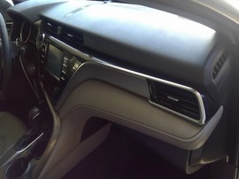 2018 TOYOTA CAMRY, WHITE, SE MODEL, 2.5L, AT,   Z26459